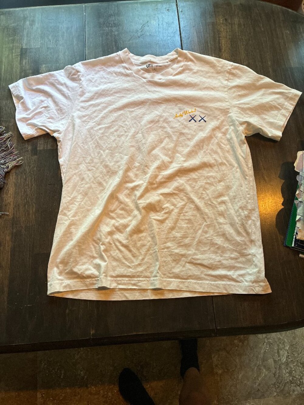 UNIQLO Men's White and Grey T-shirt